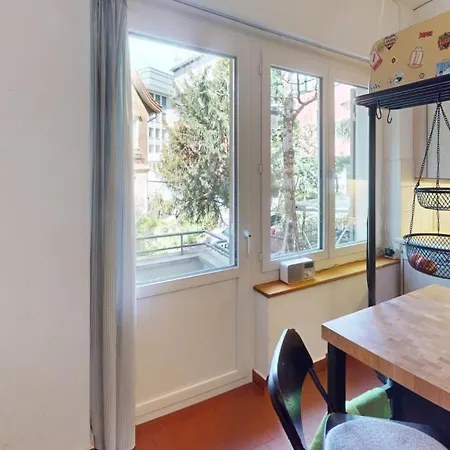 Daire 4 Zimmerwohnung Mit Grossem Garten Chur