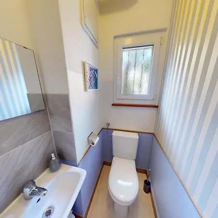 Daire 4 Zimmerwohnung Mit Grossem Garten